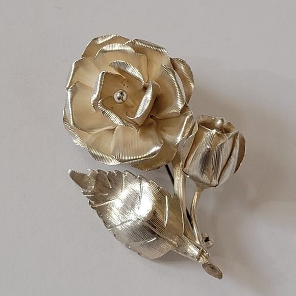 Vintage Floral Brooch - Artisan Sterling Silver with Bud - Picture 12 of 16